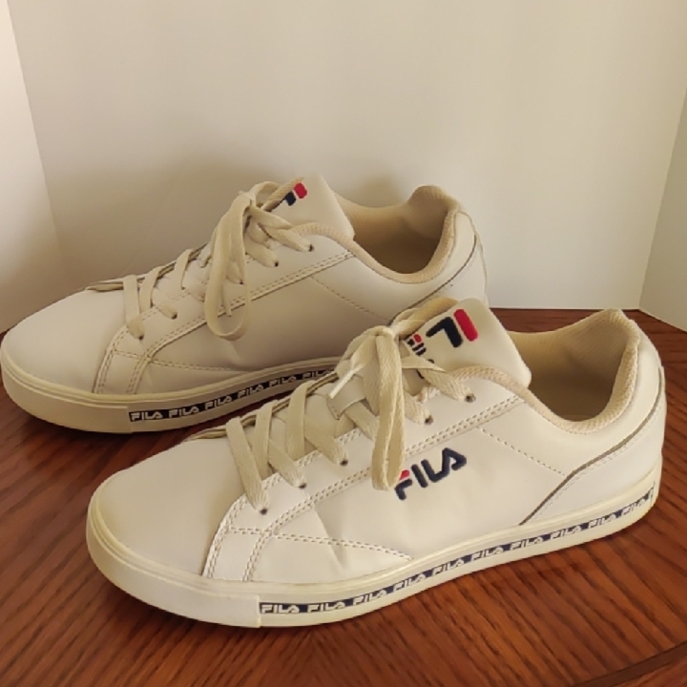 Fila Cream Sneakers